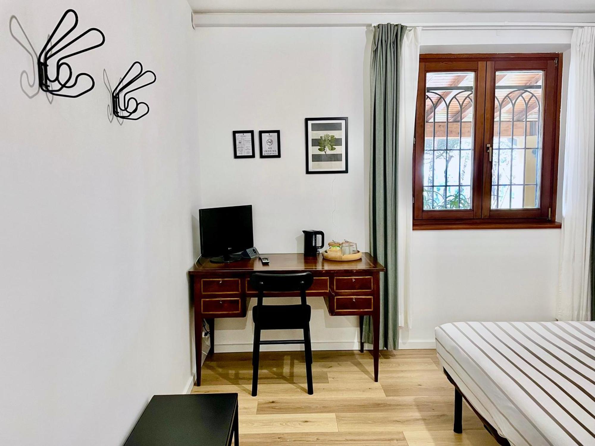 Botanea Guest House Fonte Nuova Стая снимка